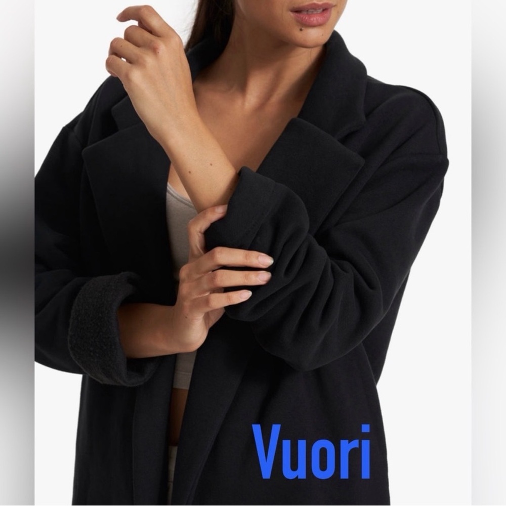 Vuori Restore Long Coat Black Size Medium/Large - Picture 5 of 10